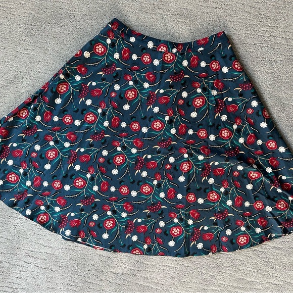 ModCloth x Collectif a-line skirt size 8 navy - Picture 2 of 7